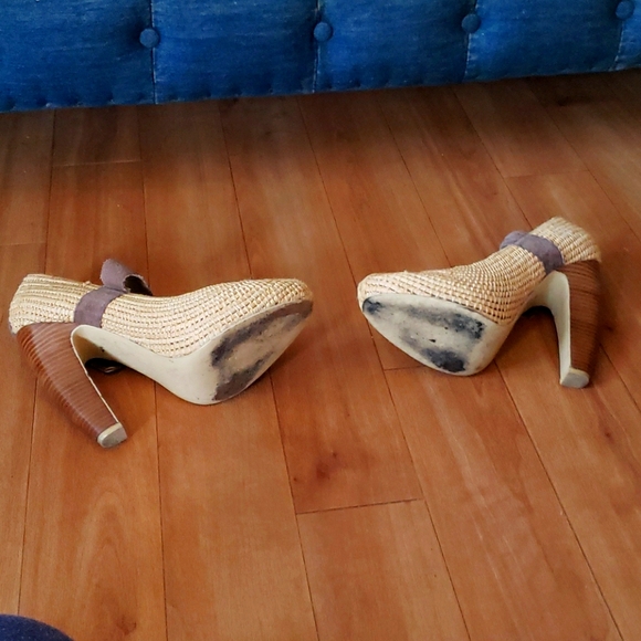 Zinc Basketweave Platform Heels - Picture 5 of 5